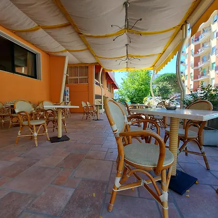 Joli Hotel Cesenatico