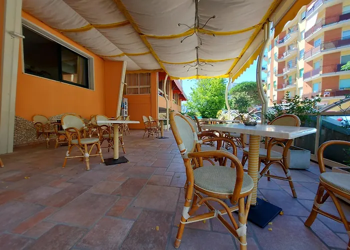 Joli Hotel Cesenatico