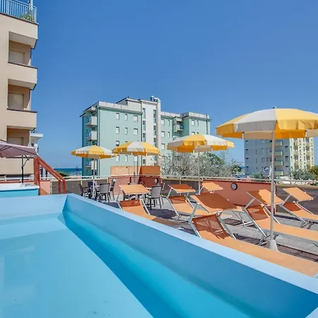 Отель Joli Чезенатико